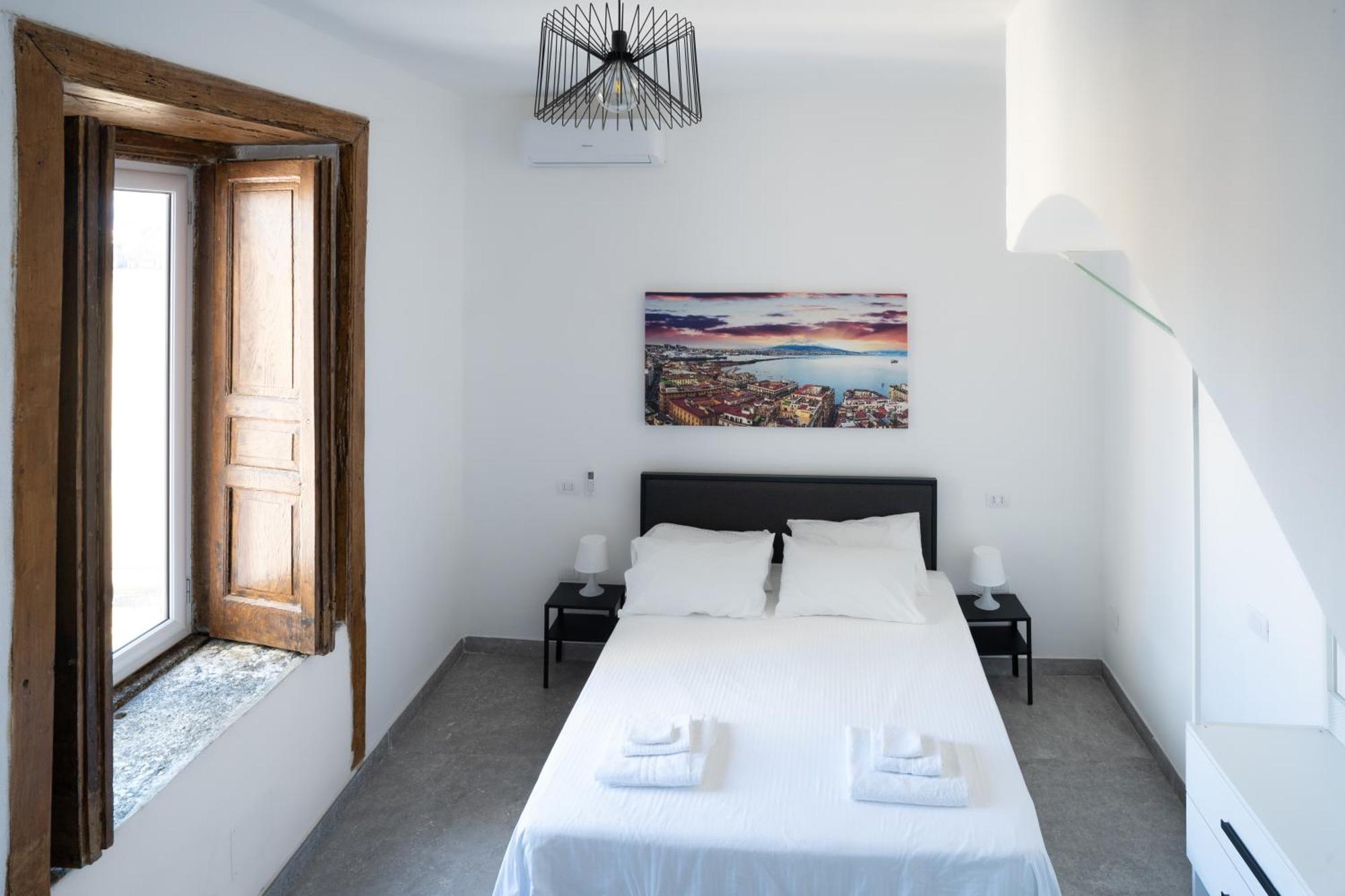 La Bella Vita Luxury Apartament And Travel Solution Naples Exterior photo